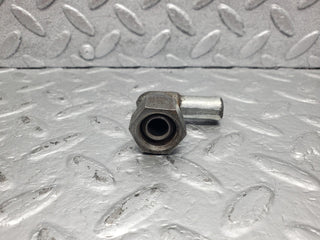 W112 cylinder head water hose pipe connector used OEM
