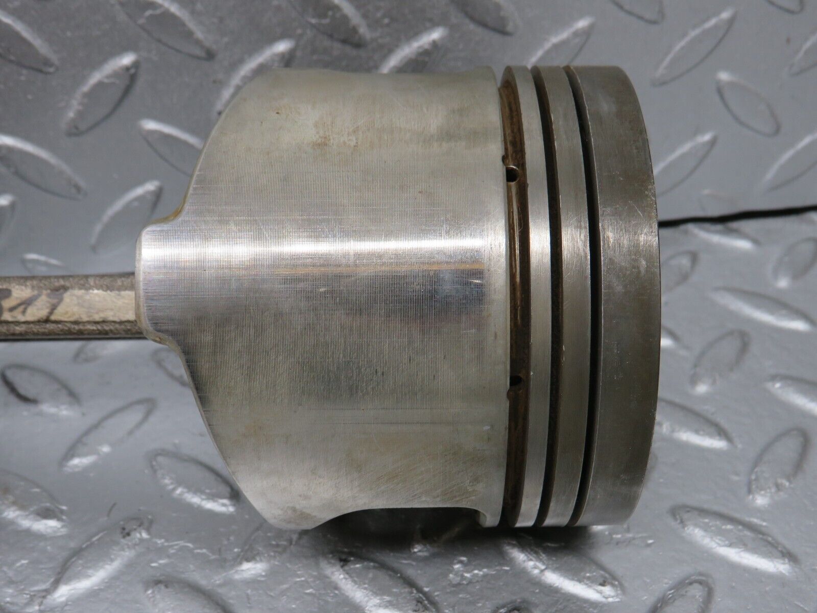 39309 Mercedes-Benz R107 500SL Piston With Connecting Rod 96,51mm