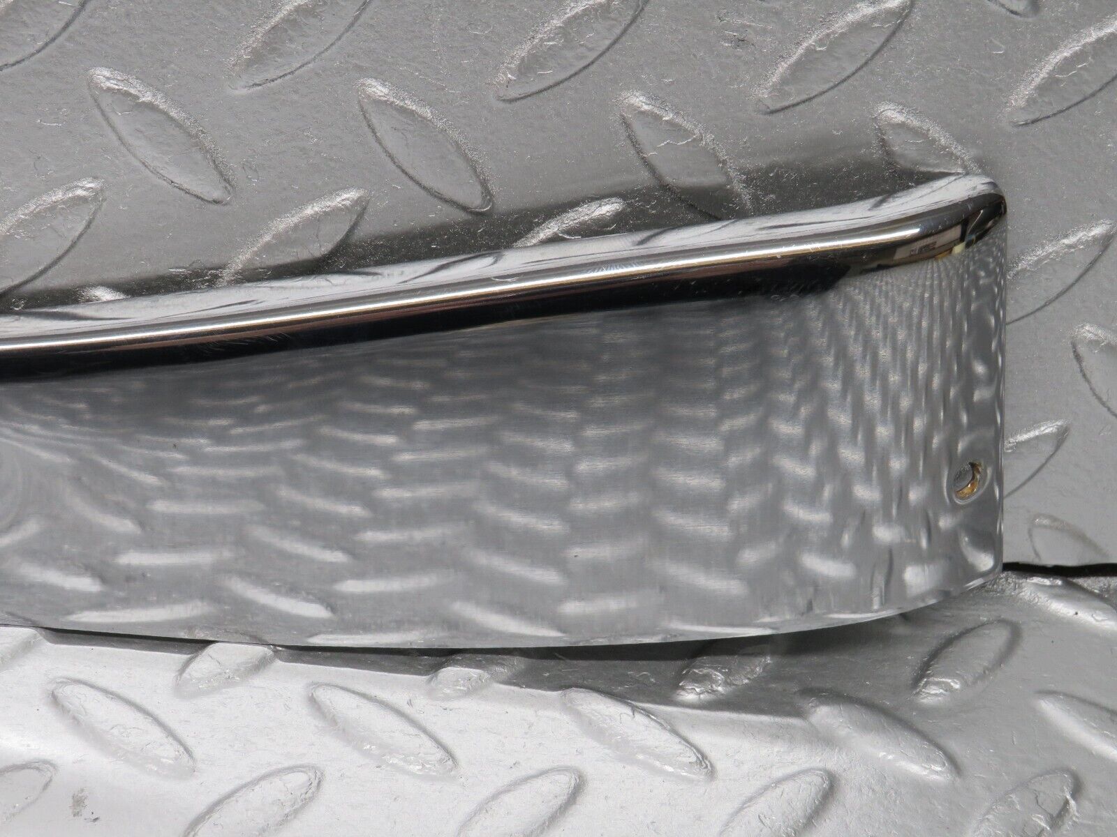 40003 Mercedes-Benz R107 350SL Right Door Chrome Cover