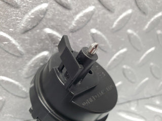 R230 fuel tank flap cap vacuum actuator used OEM
