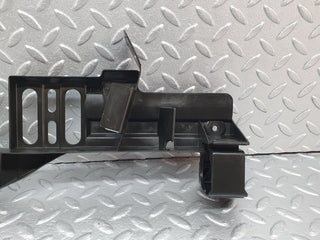 41737 Mercedes-Benz W202 C200 Car Jack Holder Cover 2028990414