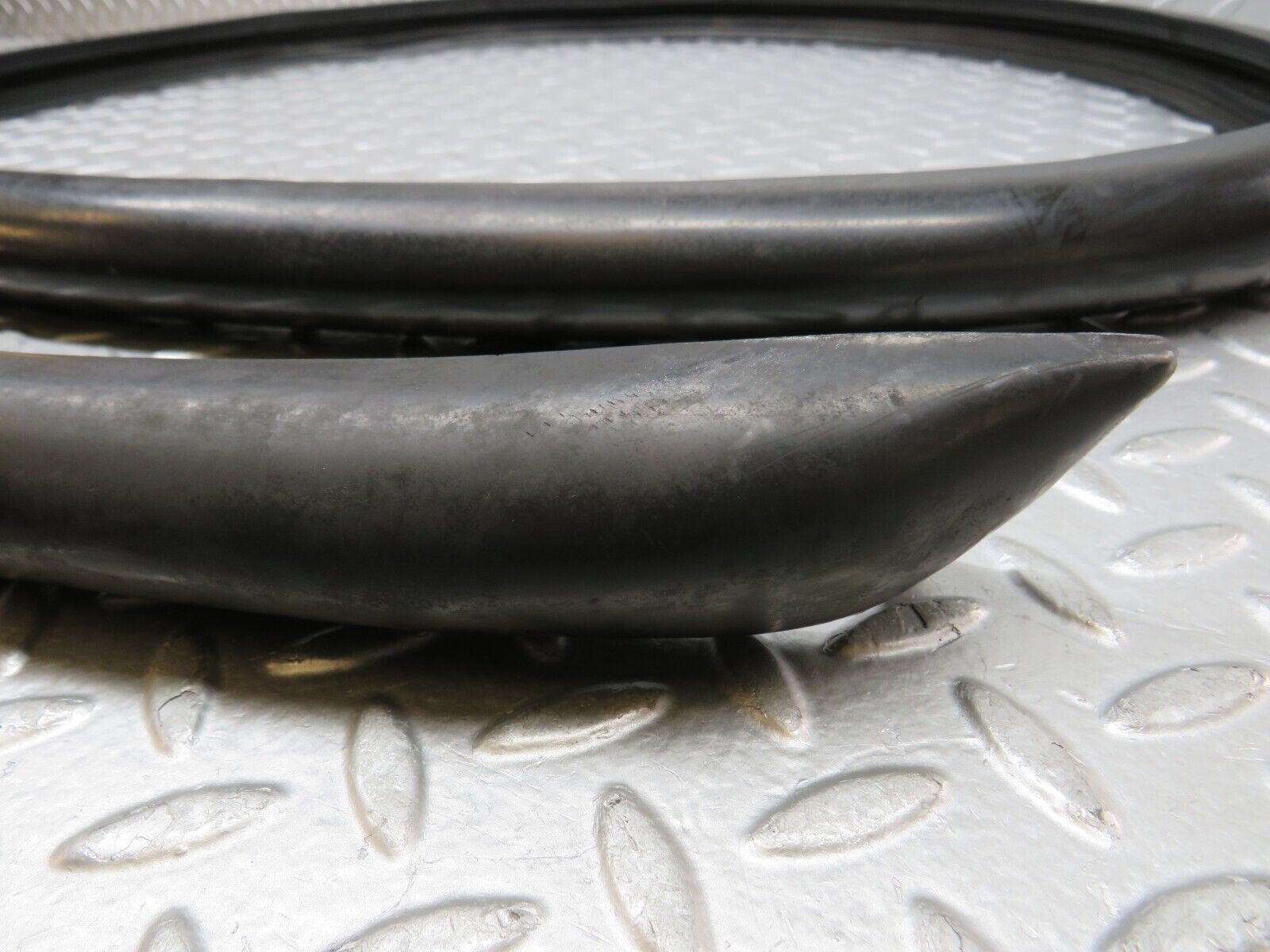 35628 Mercedes-Benz R107 280SL Rear Bumper Rubber