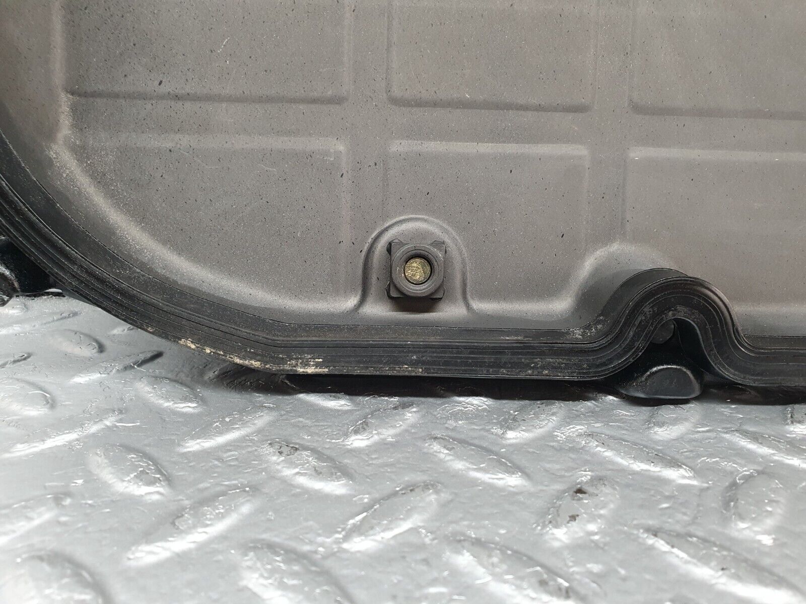 43857 Mercedes-Benz C126 380SEC Coupe Automatic Gearbox Oil Pan 722.310 1262710280
