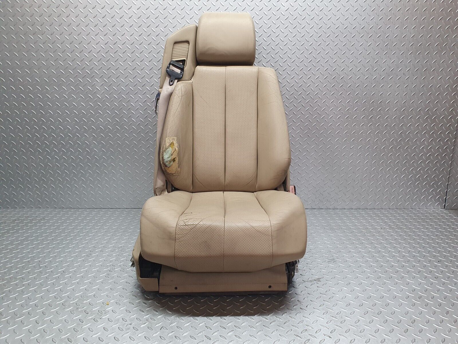 42419 Mercedes-Benz R129 320SL Coupe Electric Front Right Seat Leather Beige