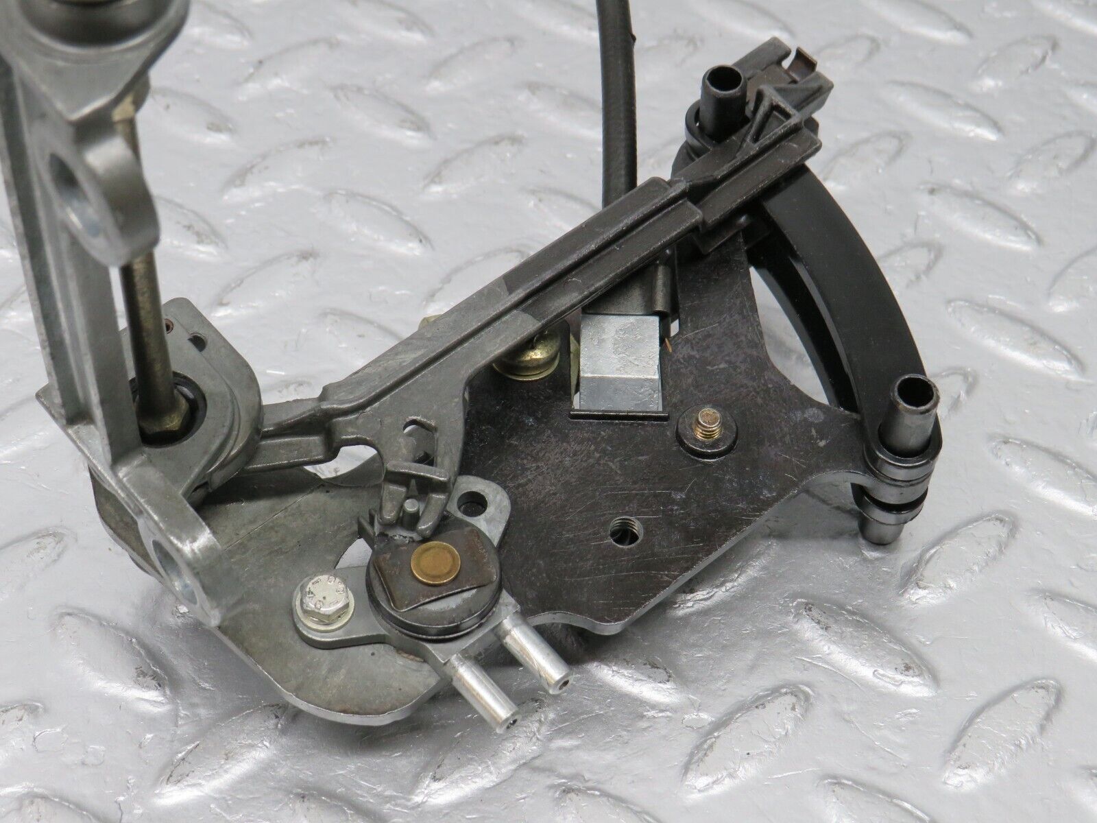 39881 Mercedes-Benz R107 350SL Heater Control Mechanism