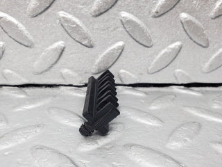 45884 Mercedes-Benz W126 420SE Ignition Lead Holder Bracket 1161590340