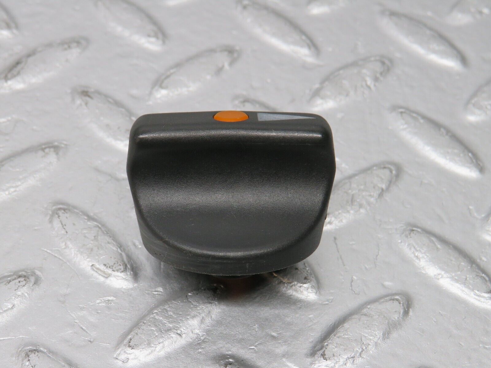 39173 Mercedes-Benz R107 500SL Headlight Switch Knob 1265400083
