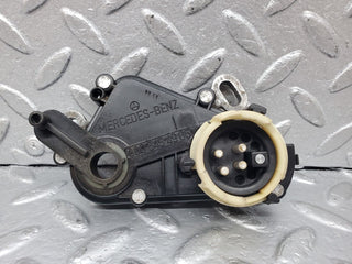 44569 Mercedes-Benz W123 280E Reverse Light Switch 722.309 0005454906