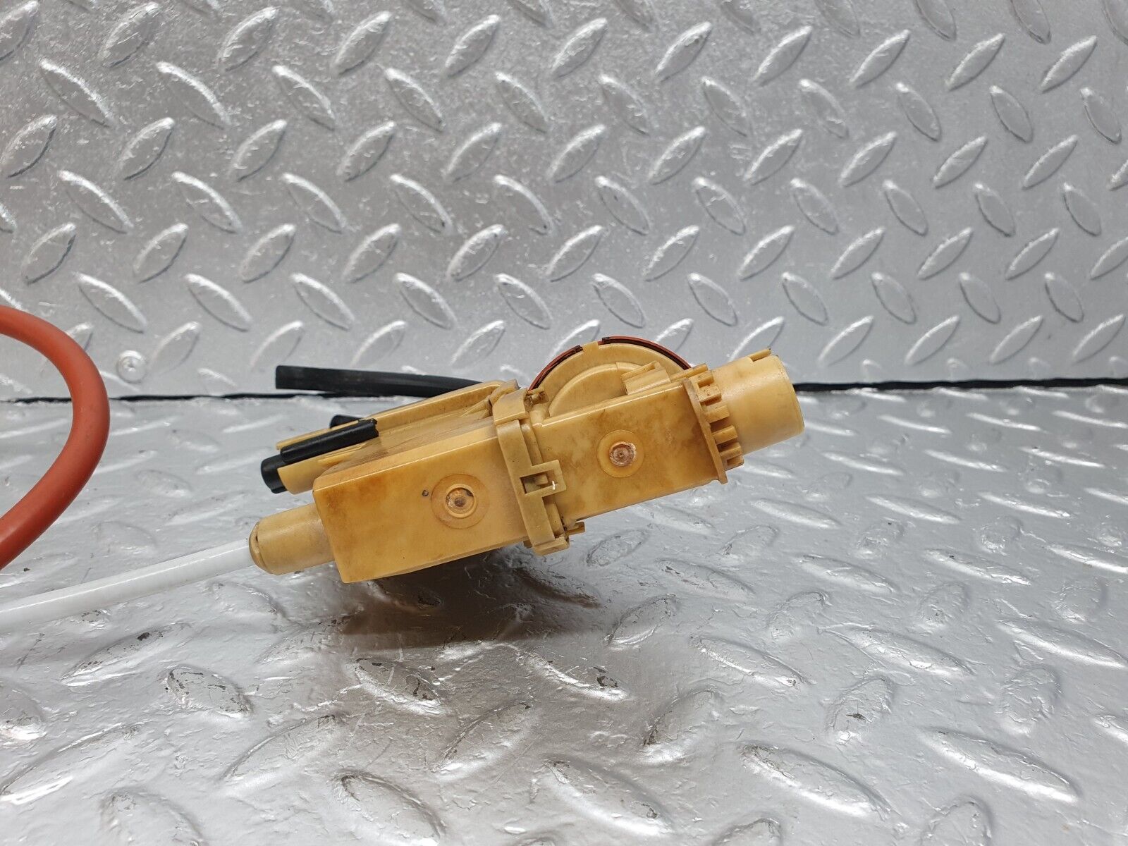 42579 Mercedes-Benz R129 320SL Coupe Automatic Gearbox Kickdown Cable 1242701673