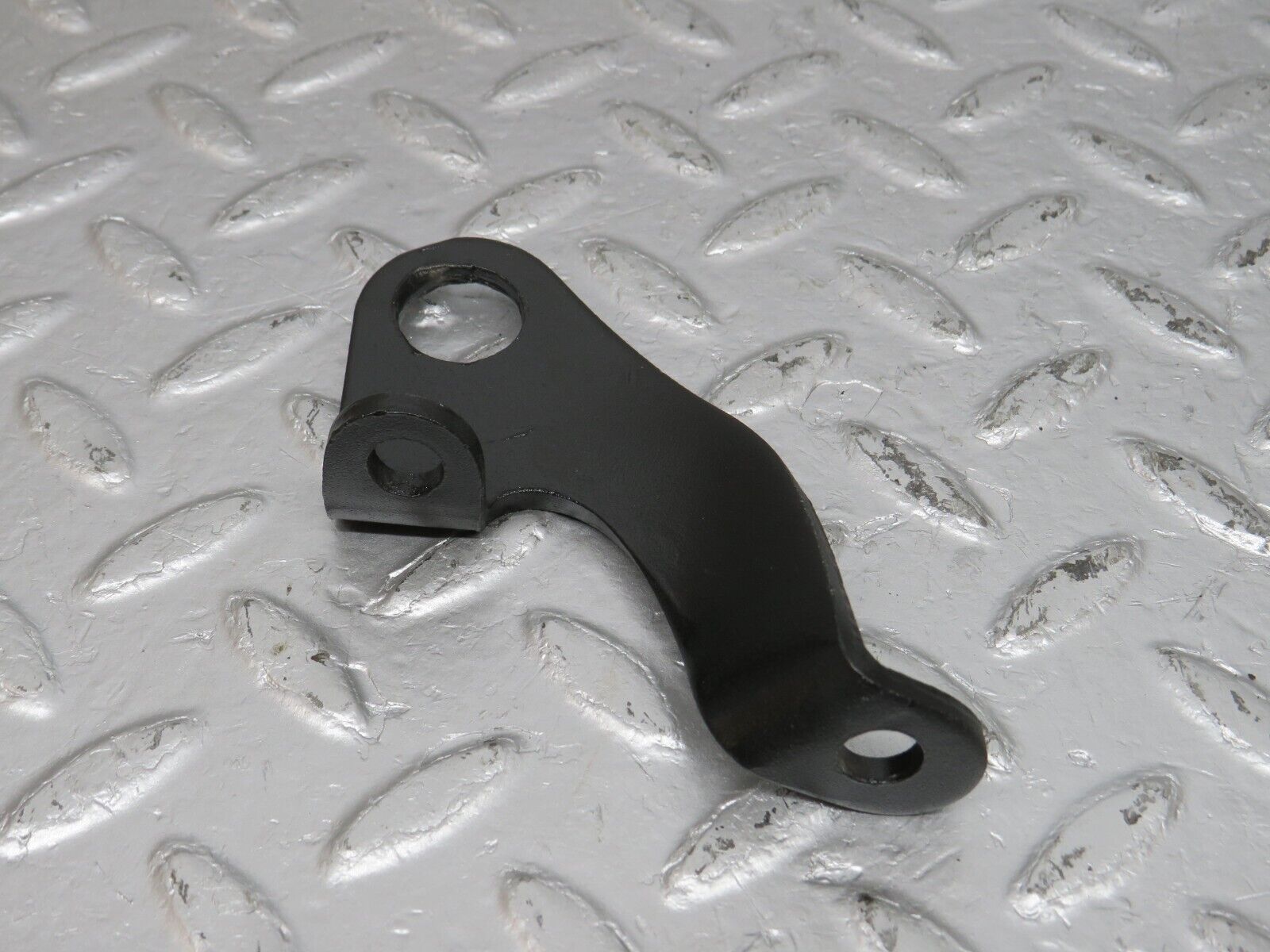 40091 Mercedes-Benz R107 350SL Engine Lifting Eyes Hooks