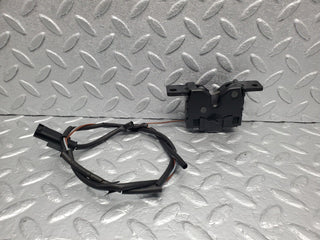 R230 bonnet lock catch left used OEM
