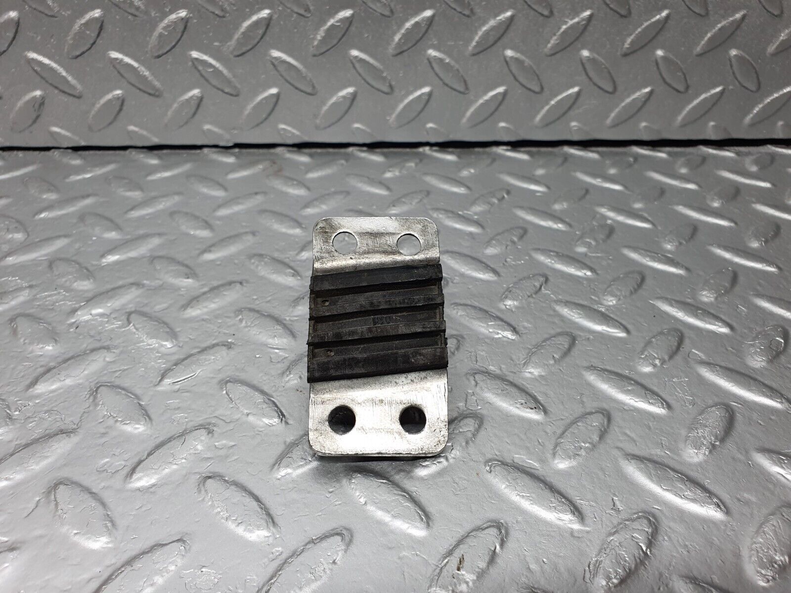 43115 Mercedes-Benz W108 280SE Door Lock Latch Left