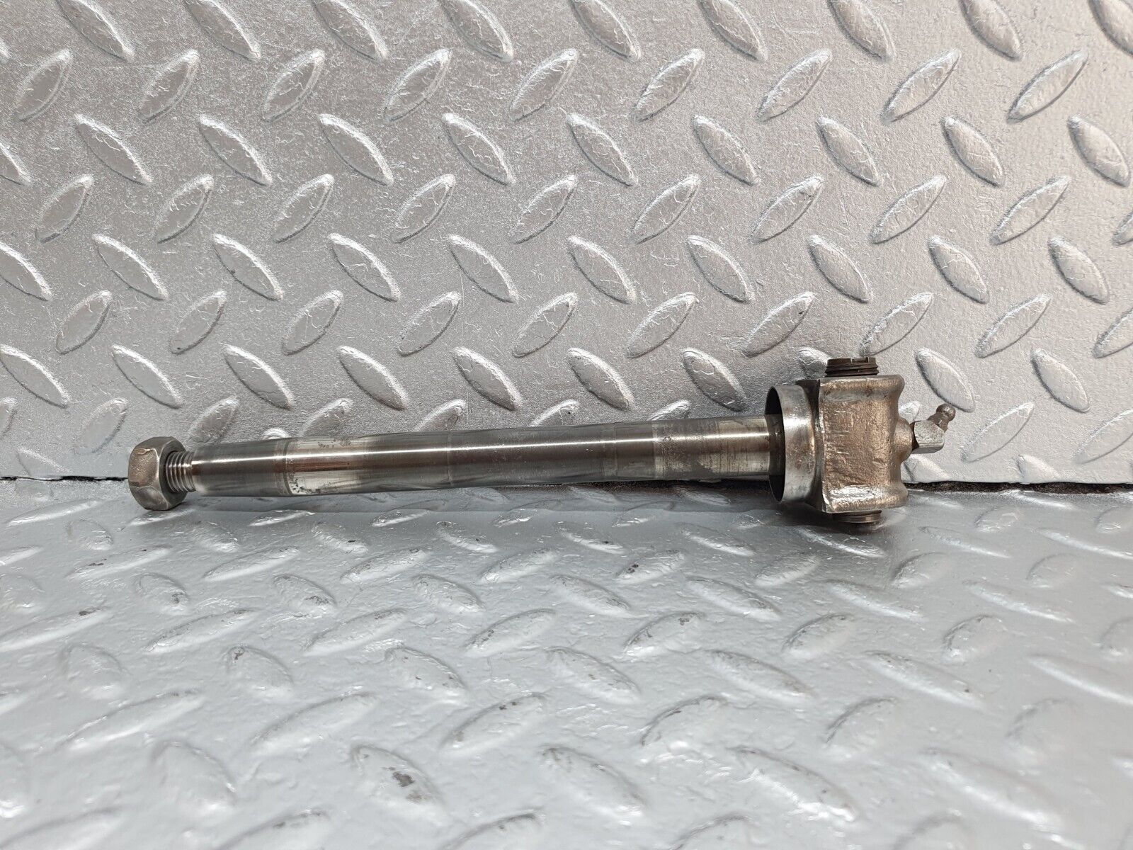 43278 Mercedes-Benz W108 280SE Front Left Upper Control Arm Shaft