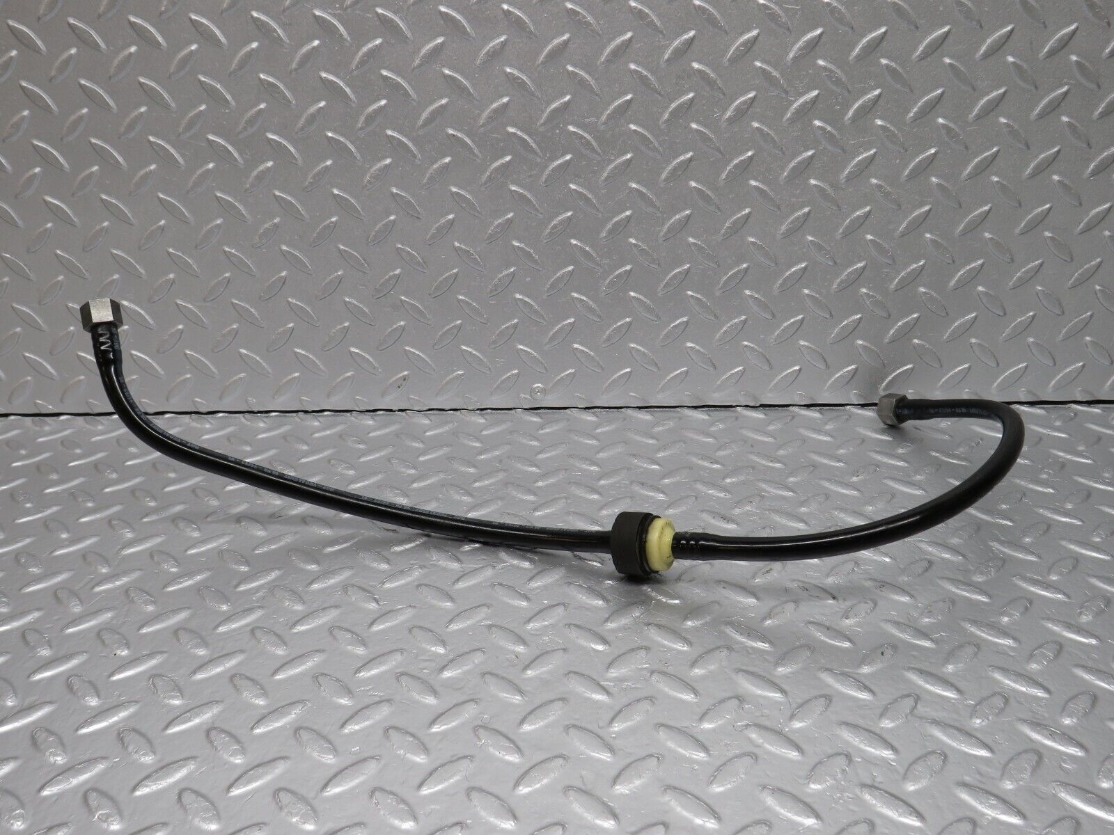 40020 Mercedes-Benz R107 350SL Brake Servo Vacuum Pipe