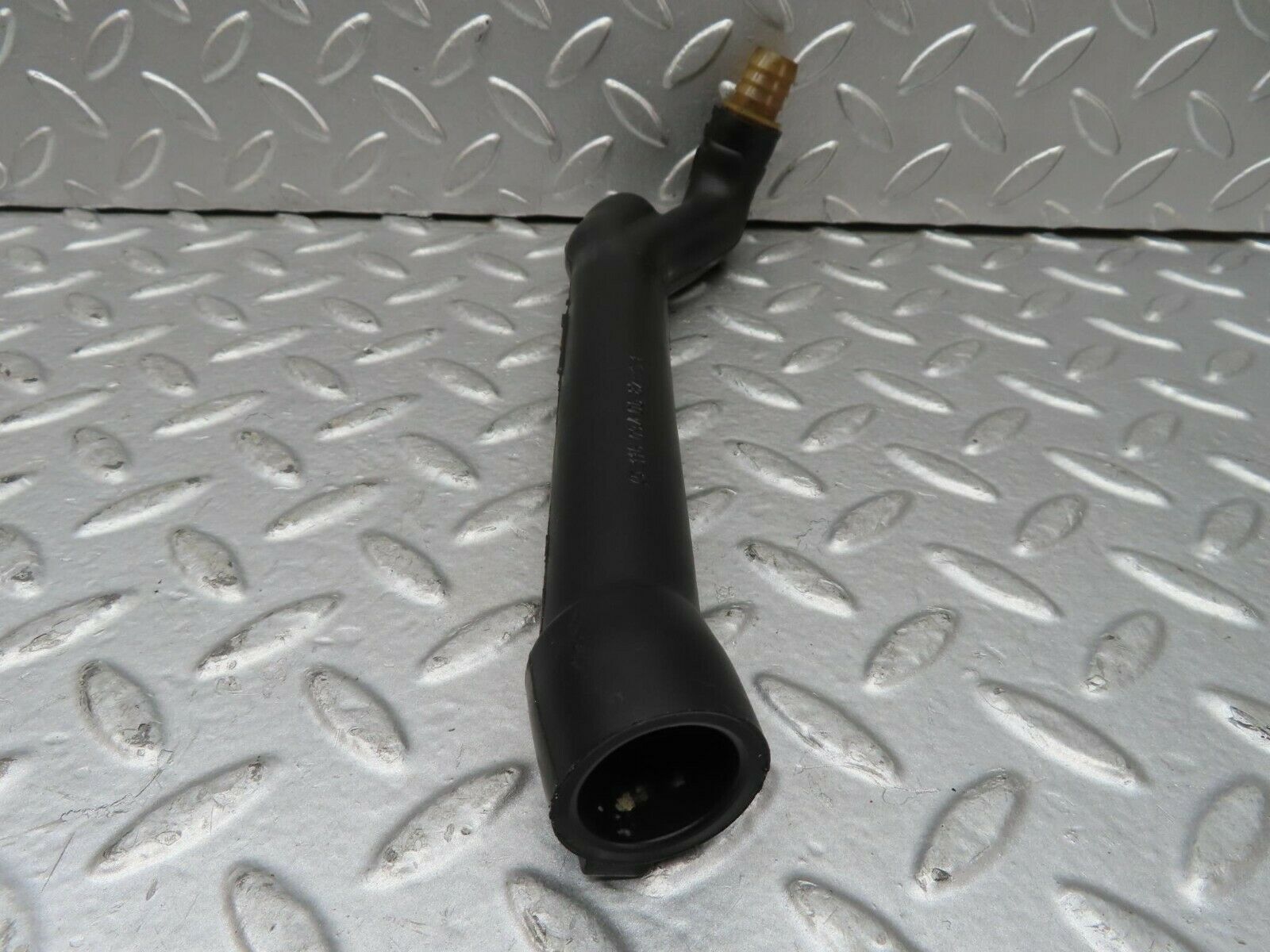 15685 Mercedes-Benz R107 450SL Air Intake Breather Hose 1160940682