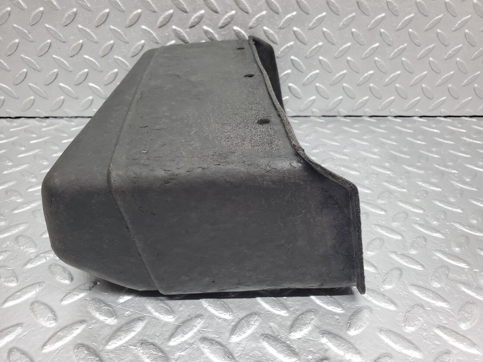 45914 Mercedes-Benz W126 420SE Glove Box 1266800291 1266930233