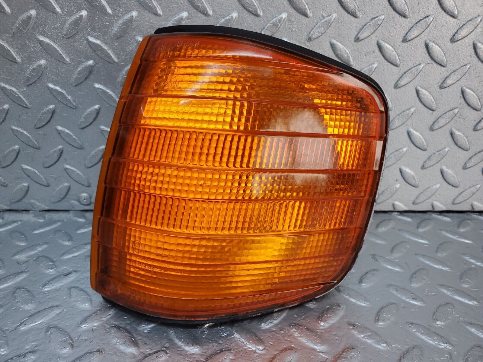 45569 Mercedes-Benz W126 420SE Indicator Light Front Left Bosch