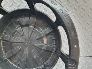 41736 Mercedes-Benz W202 C200 Spare Wheel Holder 2028980107