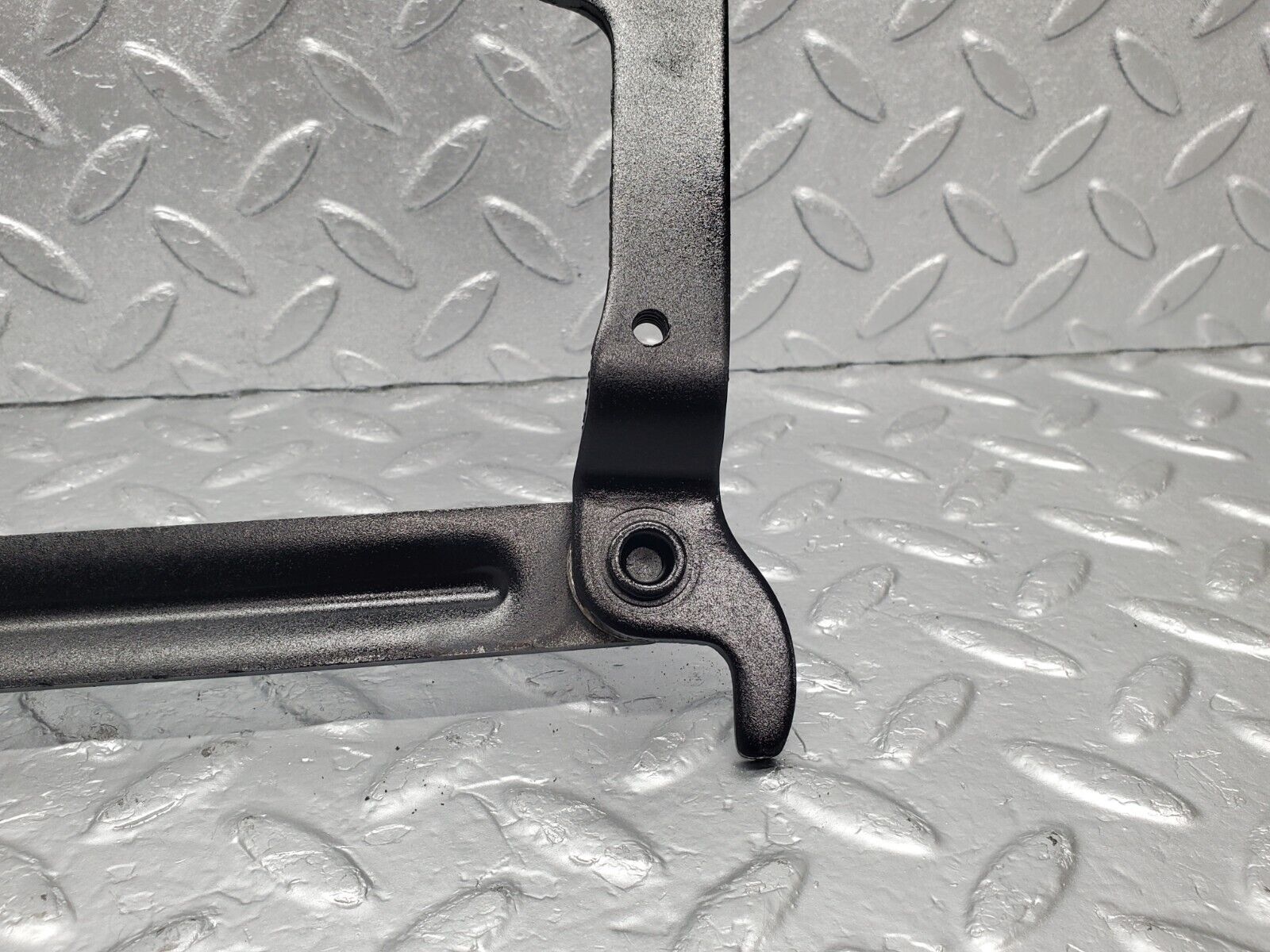 46642 Mercedes-Benz C123 280CE Coupe Bonnet Hinge Right Side