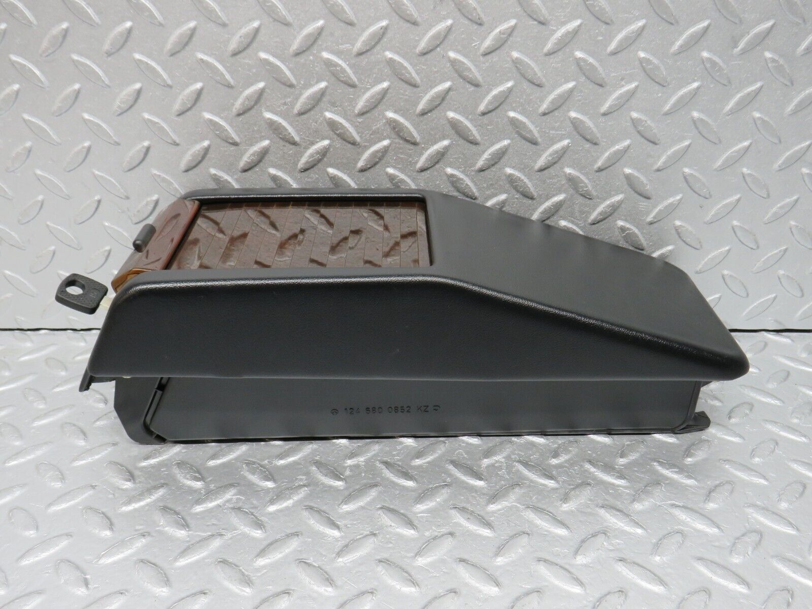 38039 Mercedes-Benz A124 320E Cabriolet Centre Console Storage Box With Key 1246800852