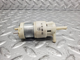 W123 windscreen washer pump used OEM