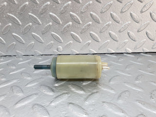 42896 Mercedes-Benz W201 190 2.0L Windscreen Washer Pump