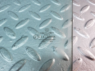 45801 Mercedes-Benz W126 420SE Front Left Door Window Glass