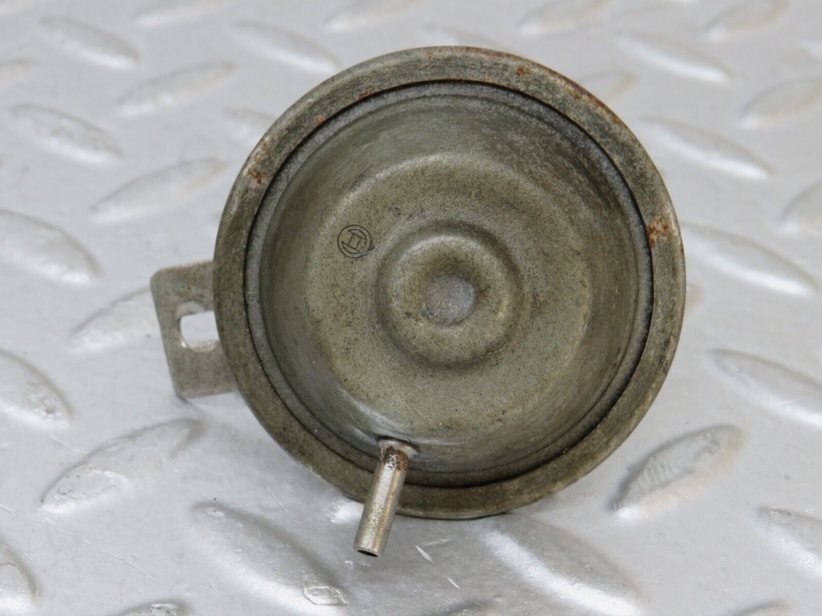 35533 Mercedes-Benz R107 280SL Ignition Distributor Vacuum Control Valve