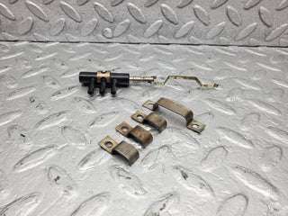 W114 door lock vacuum distributor actuator used OEM