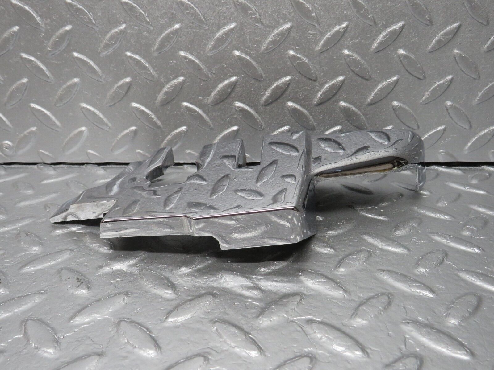 40005 Mercedes-Benz R107 350SL B Pillar Chrome Cover Right 1076930235