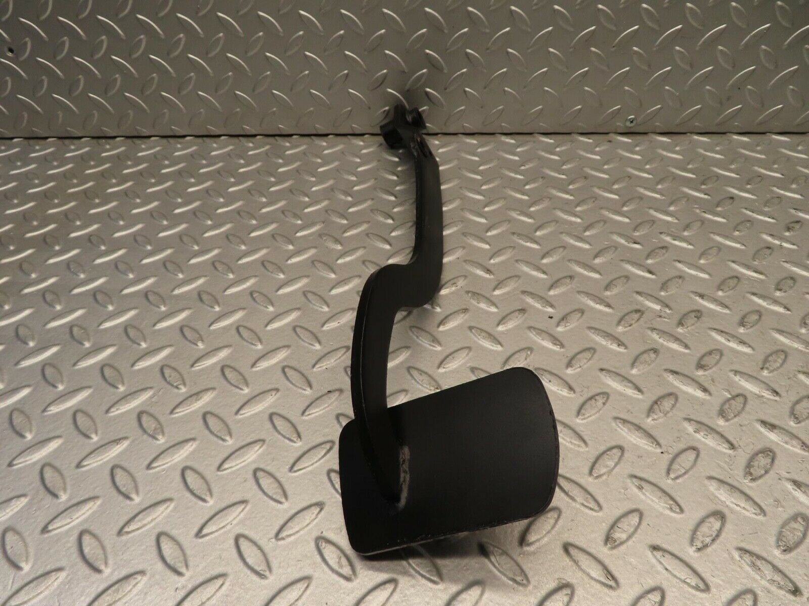 11709 Mercedes-Benz R107 450SL Brake Pedal