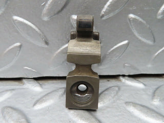 R107 SL valve rocker arm with retaining spring used OEM