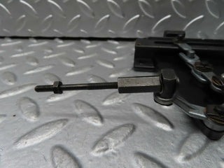 R107 SL air vent control lever centre used OEM