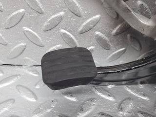 44590 Mercedes-Benz W124 220E Parking Brake Pedal 1244270736 1244270801