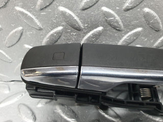 W202 front left exterior door handle used OEM