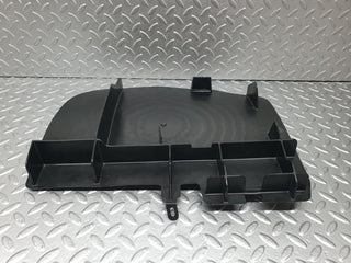 42724 Mercedes-Benz W201 190 2.0L Front Left Floor Cable Channel Cover 2016841137
