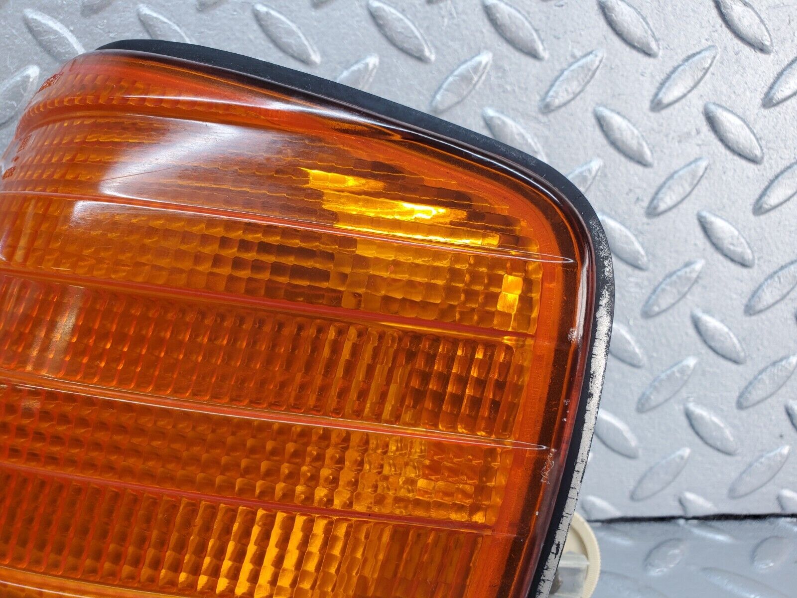 45569 Mercedes-Benz W126 420SE Indicator Light Front Left Bosch