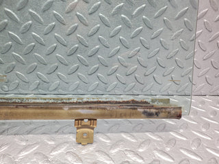 S123 Wagon rear right door window glass used OEM