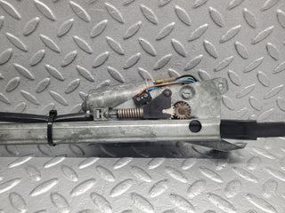 W126 Coupe seat belt presenter right used OEM