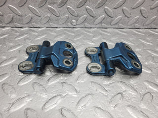W210 door hinge right side used OEM