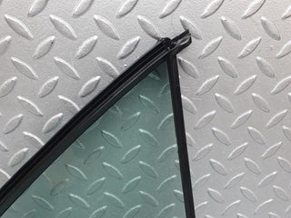 41997 Mercedes-Benz W202 C200 Rear Left Quarter Window Glass 2027350127