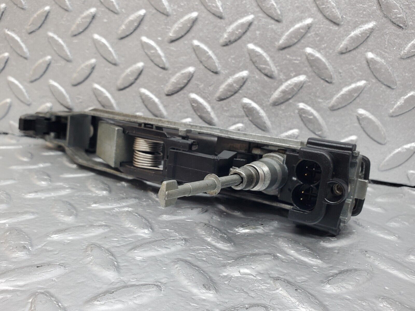 44990 Mercedes-Benz R129 300SL Coupe Right Door Exterior Handle With Key