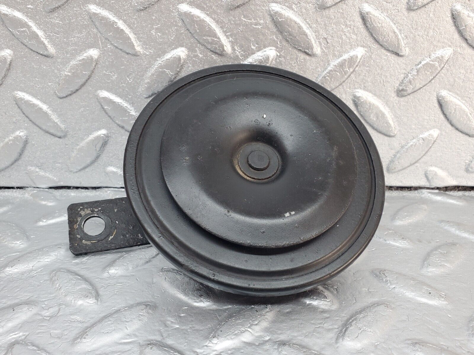 45685 Mercedes-Benz W126 420SE Horn 002952 0035422820