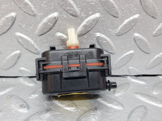 R129 SL heater box vacuum actuator used OEM