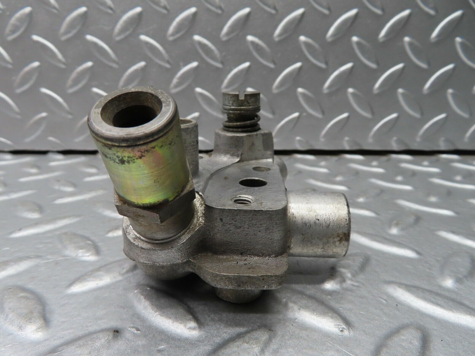 20752 Mercedes-Benz R107 450SL Auxiliary Air Valve 1160940012