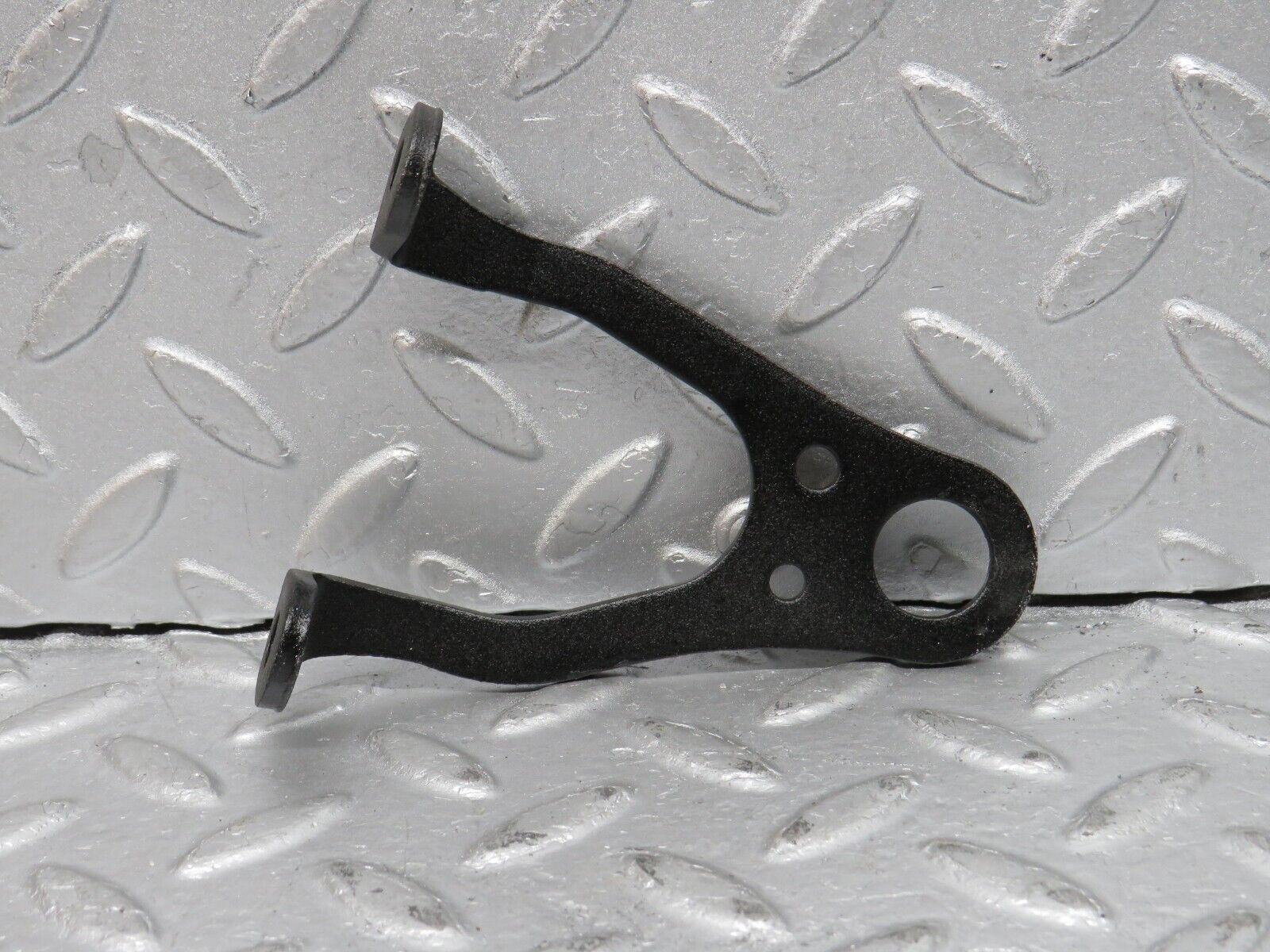 39267 Mercedes-Benz R107 500SL Engine Lifting Eyes Hooks