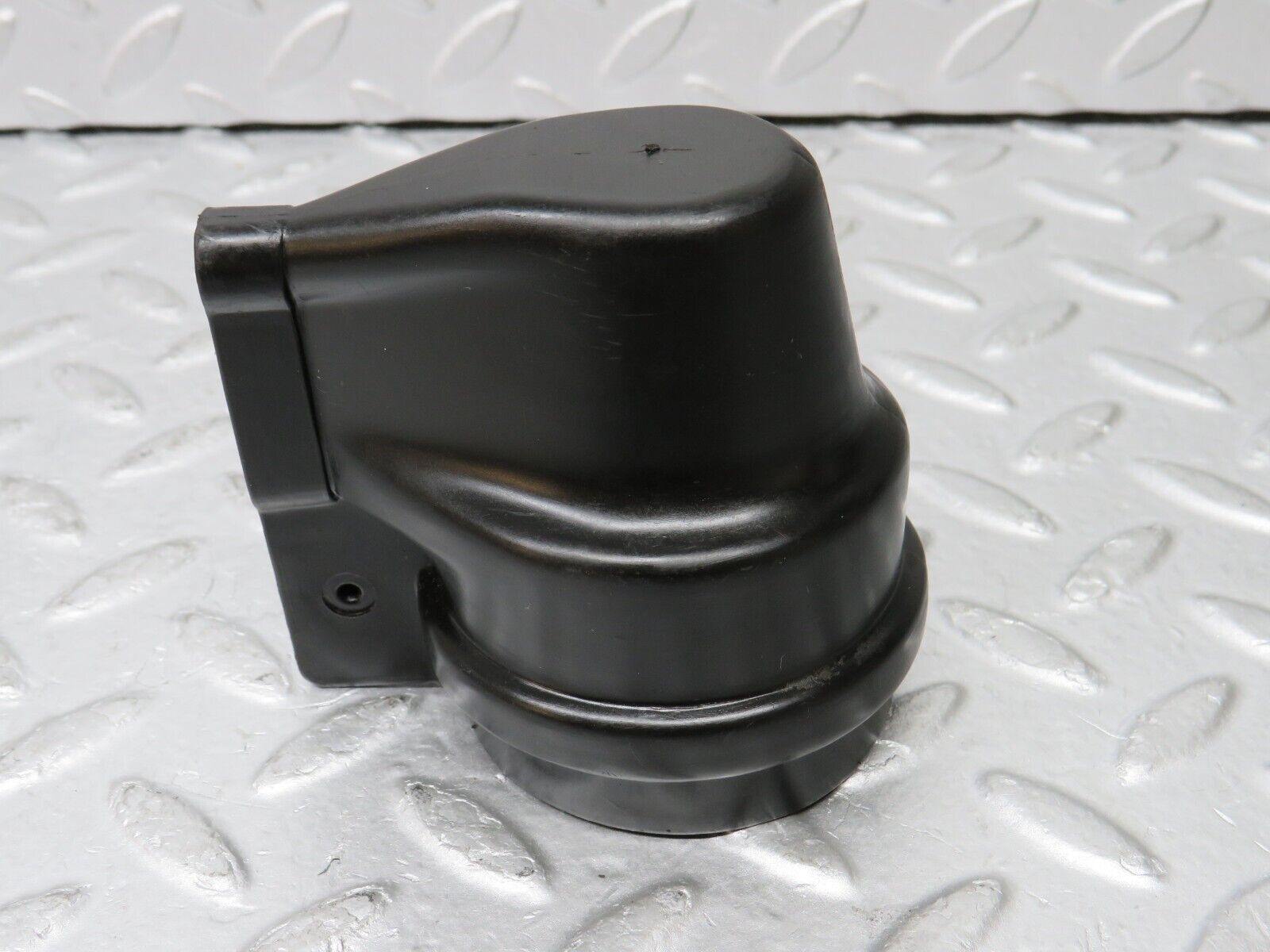 35343 Mercedes-Benz R107 280SL Ignition Coil Protective Cap 0001581785