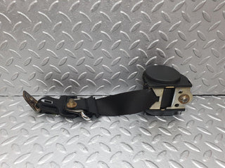 42805 Mercedes-Benz W201 190 2.0L Rear Seat Belt Set With Buckles 1268601886 2018605685