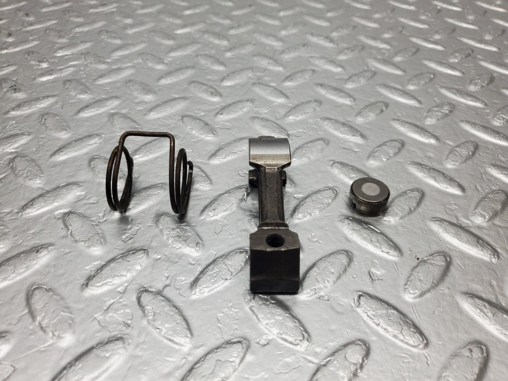 Used W108 M130 Valve Rocker Arm & Tappet – Cannstatt Classic Mercedes Parts