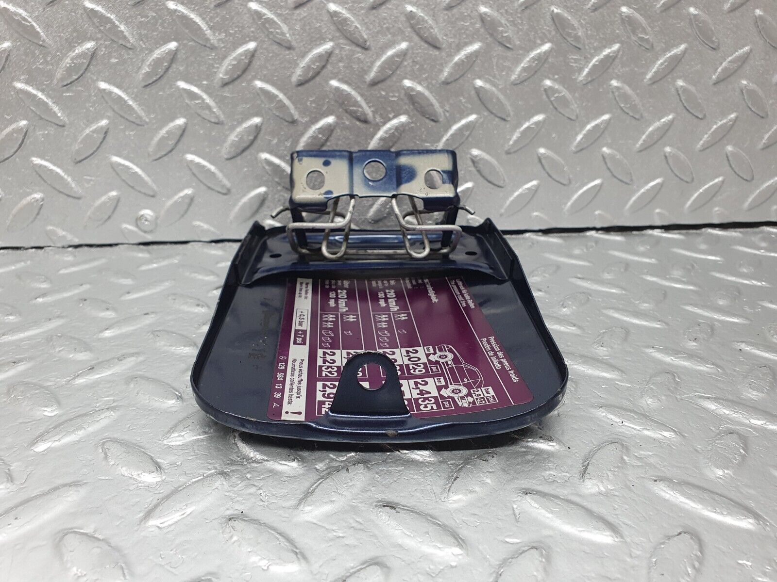 42355 Mercedes-Benz R129 320SL Coupe Fuel Tank Flap Cap 1295841339